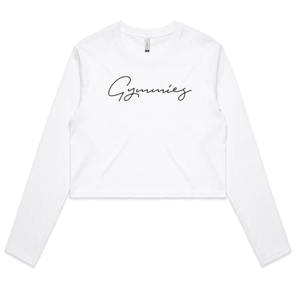 white cropped workout tops